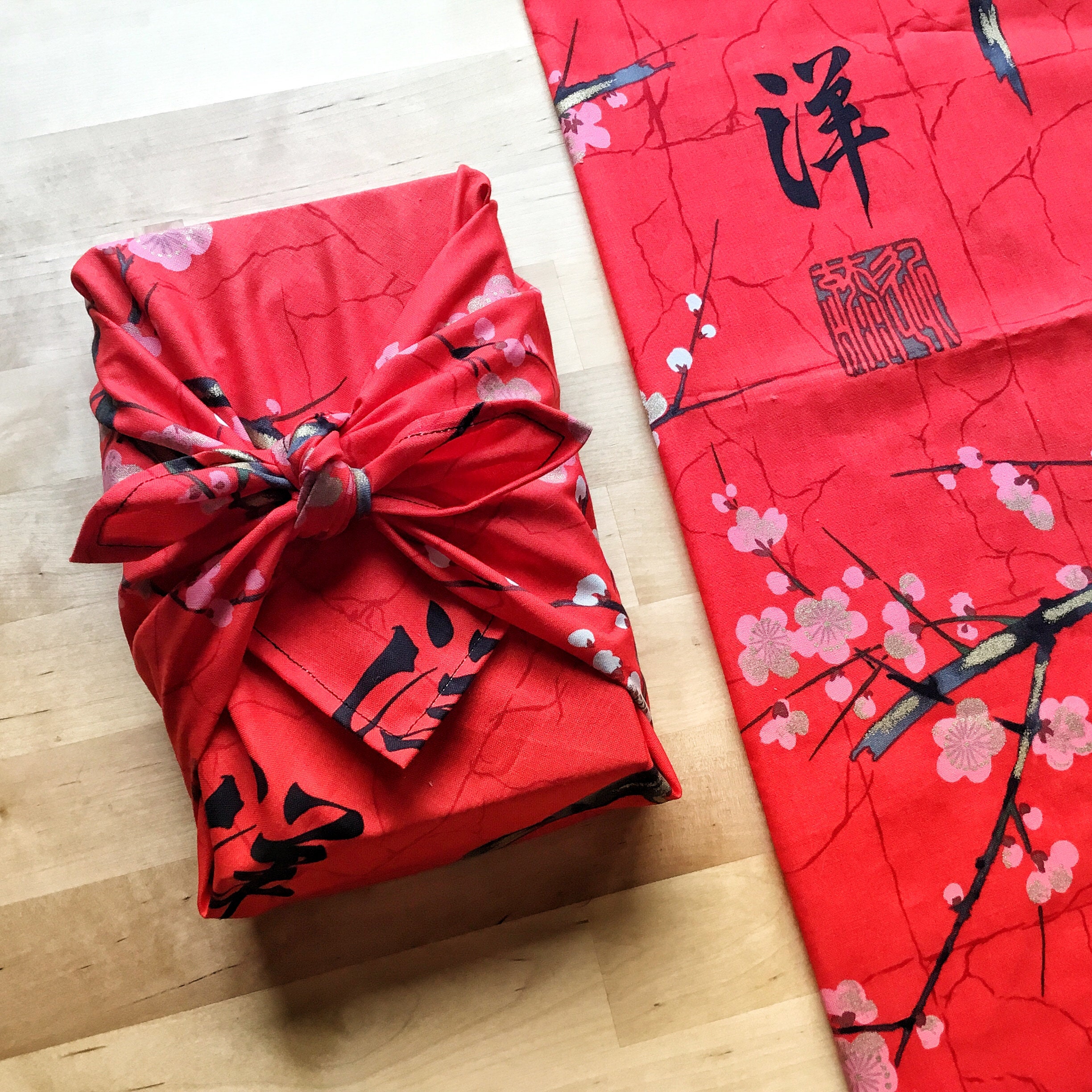 Furoshiki M • tissu japonais sakuras – Image 4