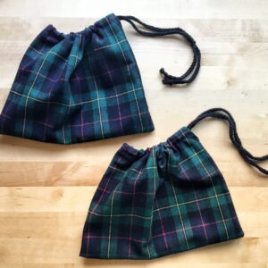 lot de 2 pochons cadeaux - toile carreaux verts