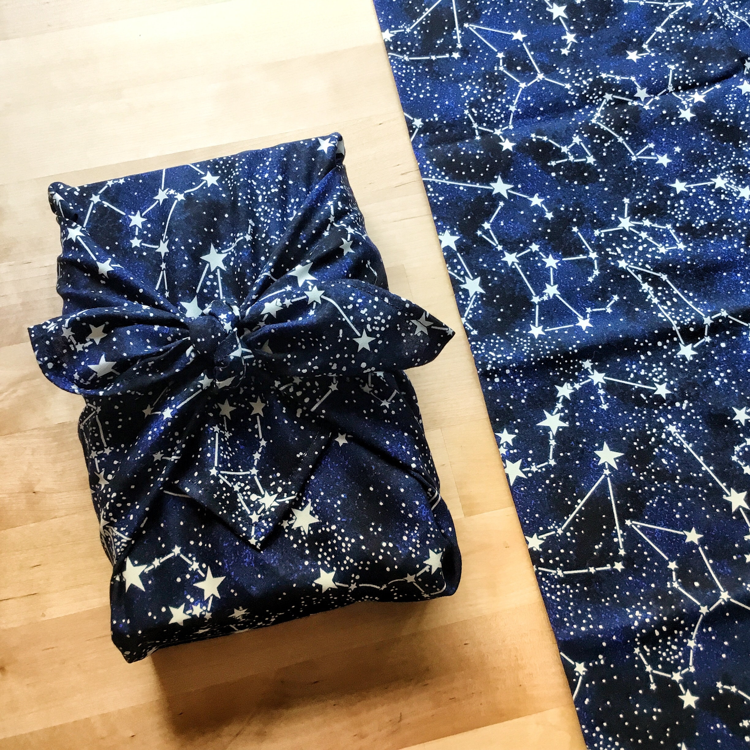 Furoshiki M • tissu étoilé phosphorencent – Image 4