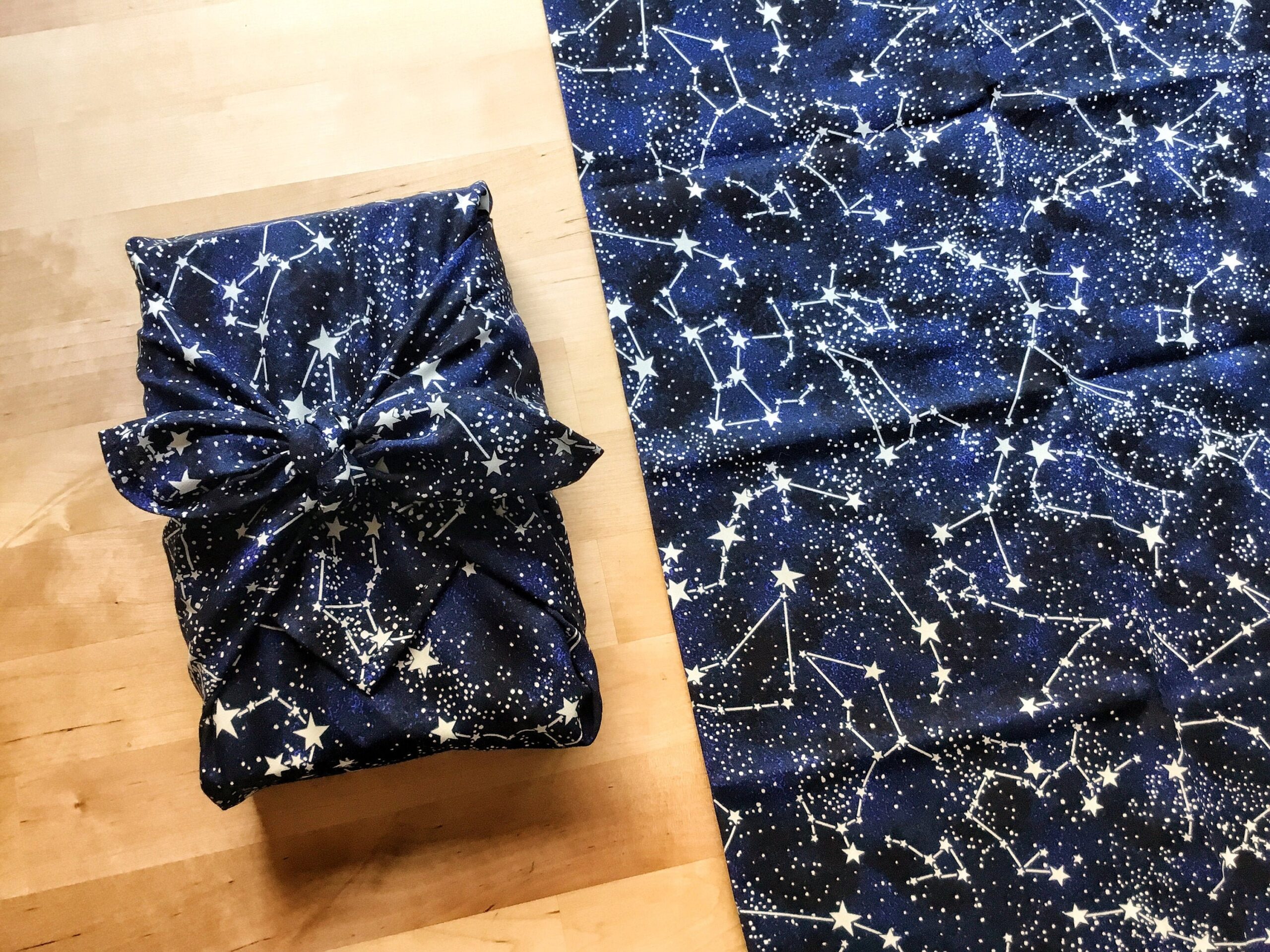 Furoshiki M • tissu étoilé phosphorencent