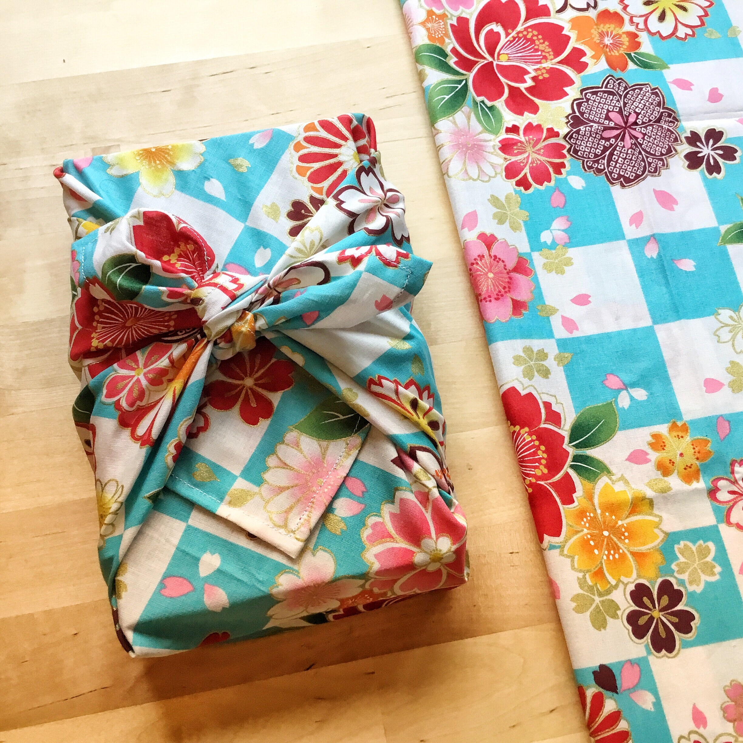 Furoshiki M • tissu japonais sakuras – Image 4