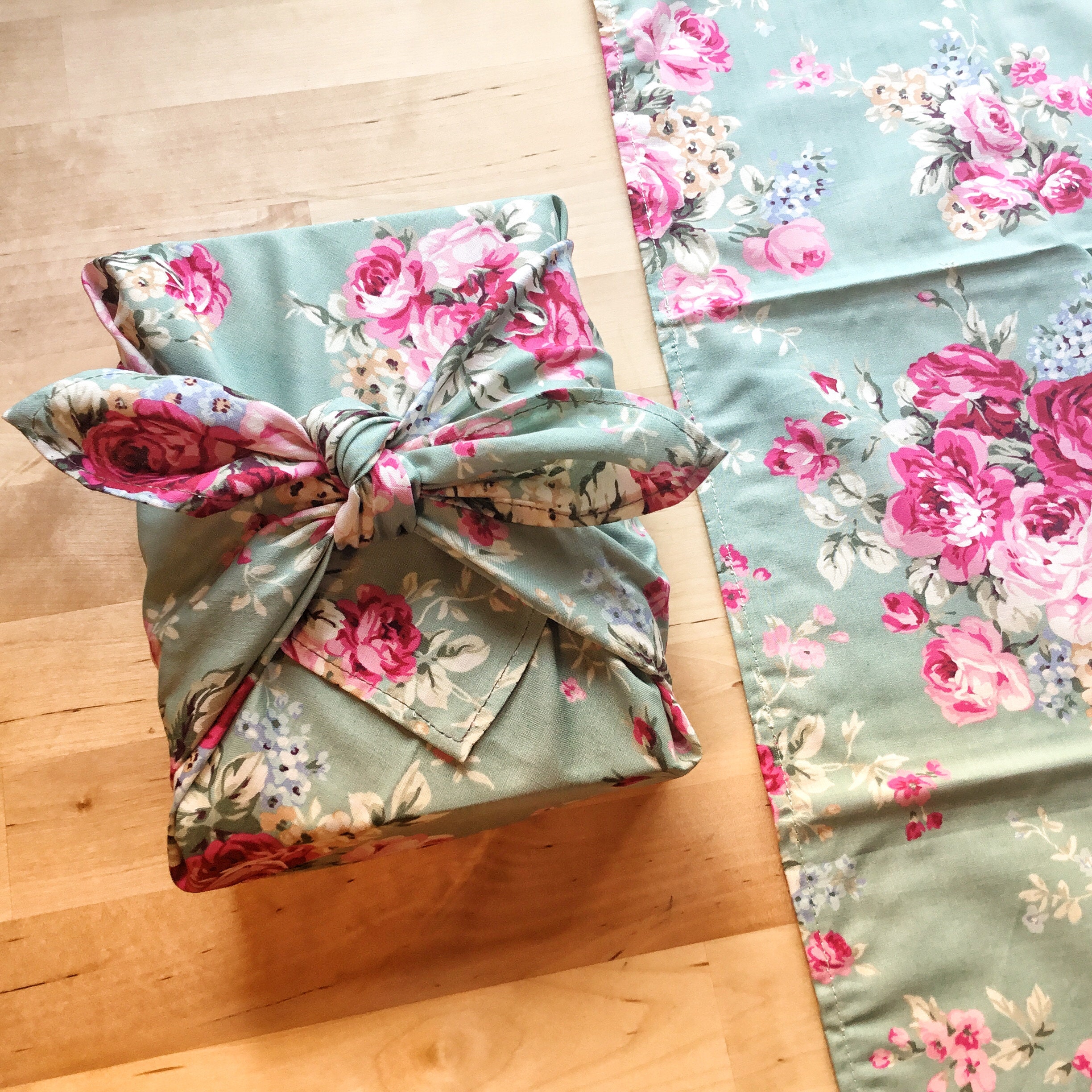 Furoshiki M • tissu roses clair – Image 4