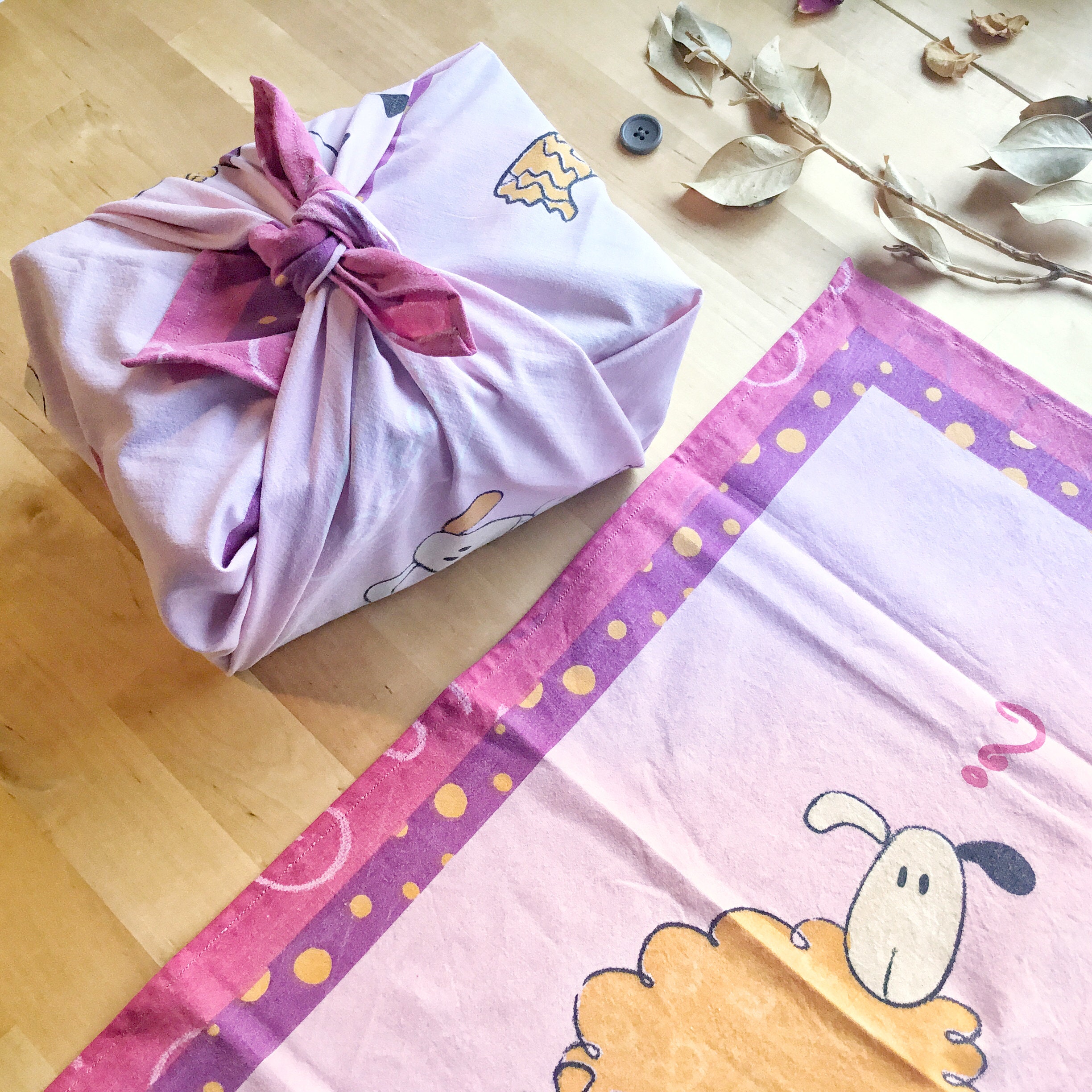 Lot de 2 Furoshiki M • tissu récupéré