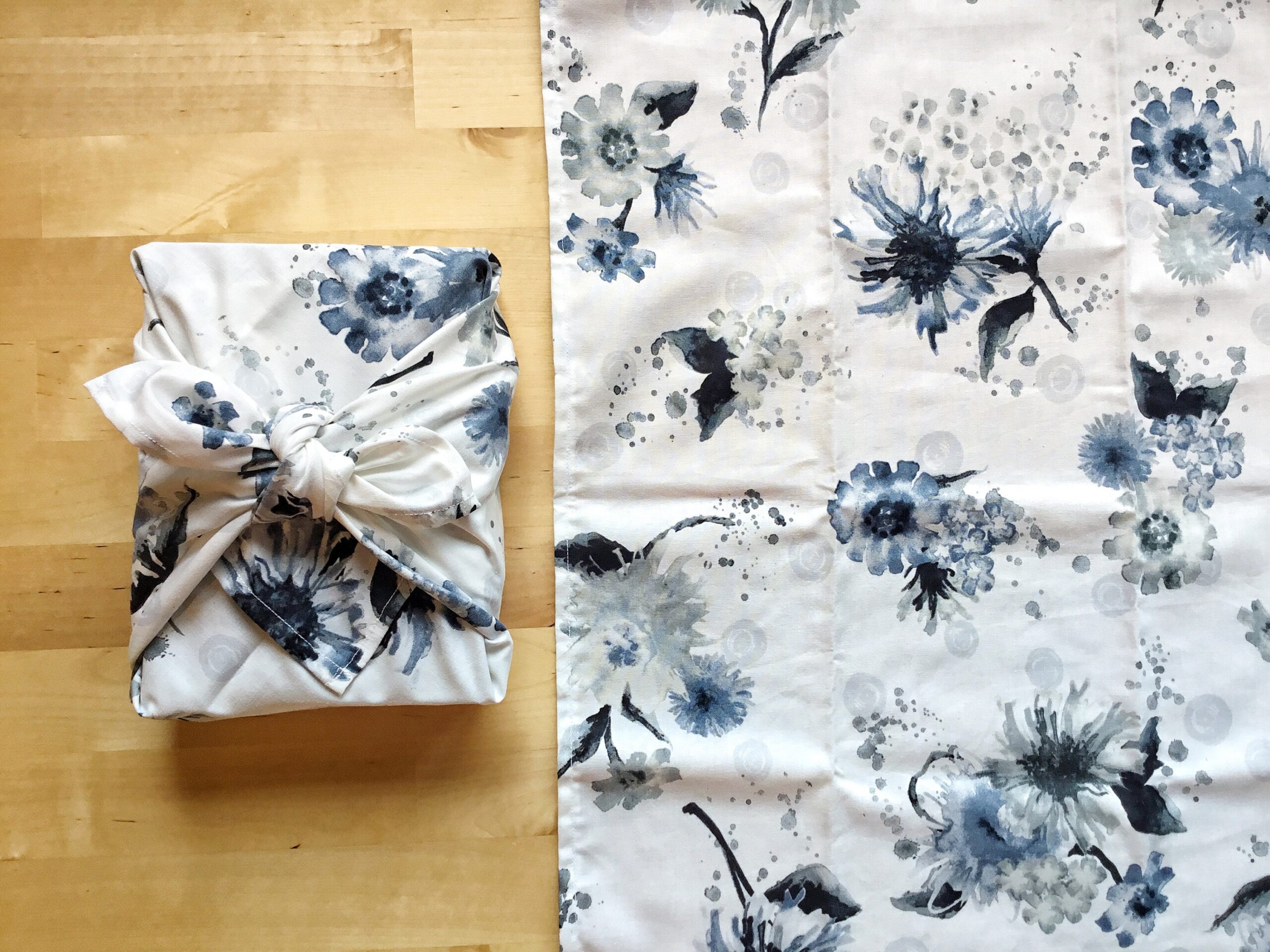 Furoshiki M • tissu fleurs aquarelle – Image 2