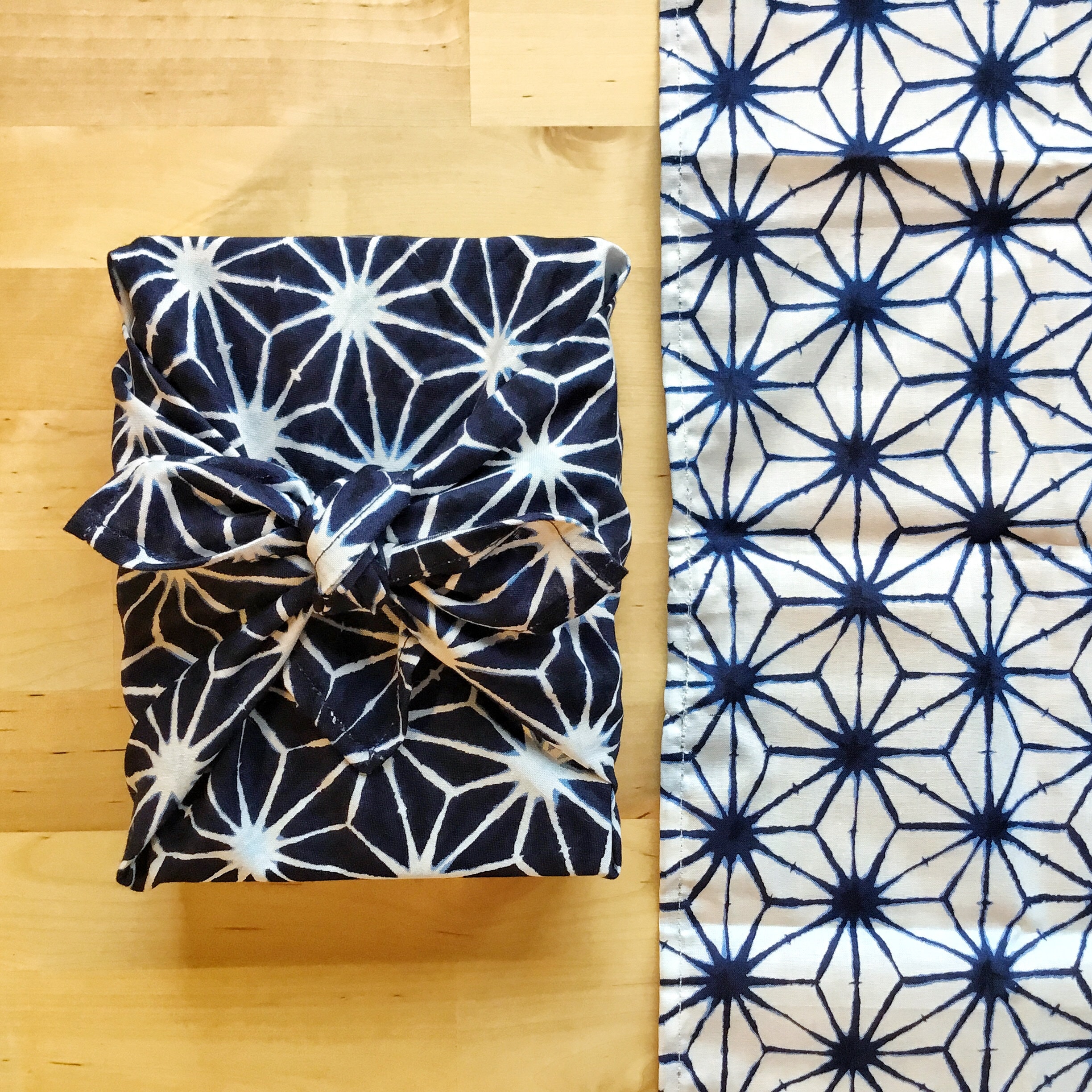 Lot de 2 Furoshiki M • tissu japonais asanoha – Image 3